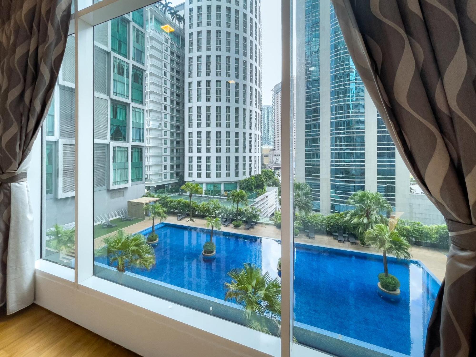 Soho Suites Klcc By Rest Куала-Лумпур Экстерьер фото