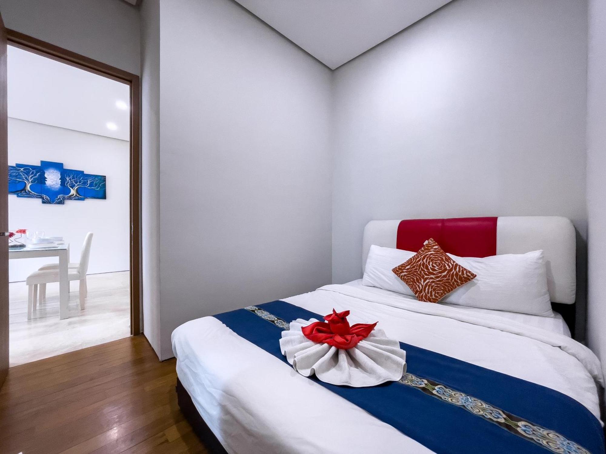 Soho Suites Klcc By Rest Куала-Лумпур Экстерьер фото