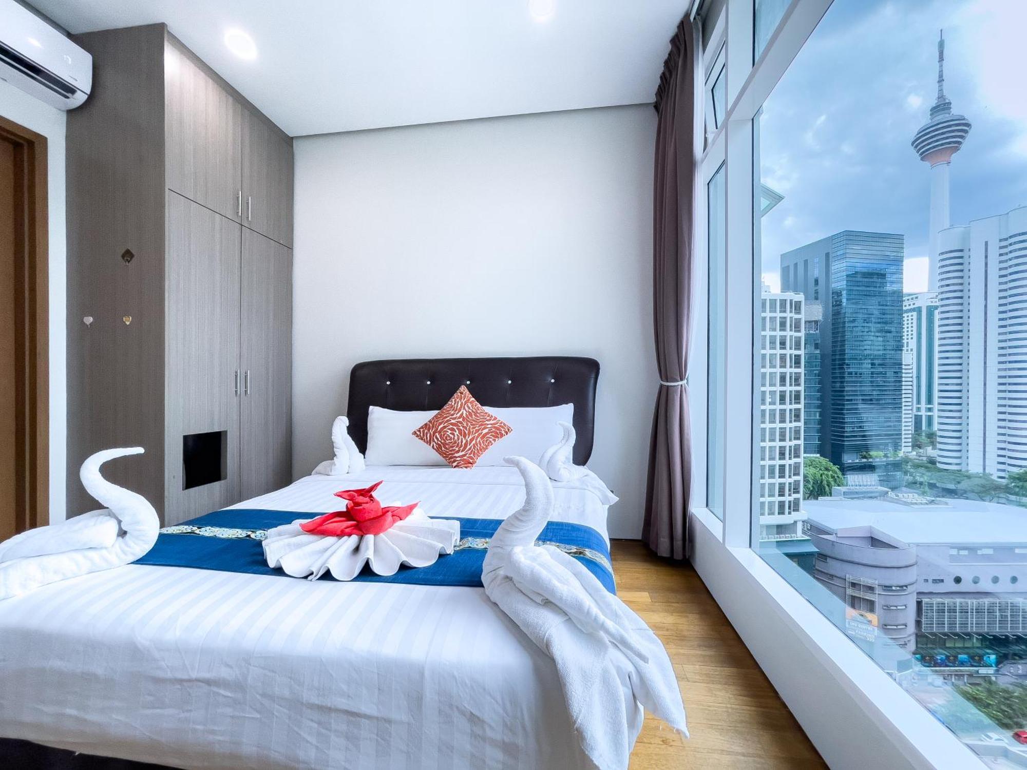 Soho Suites Klcc By Rest Куала-Лумпур Экстерьер фото