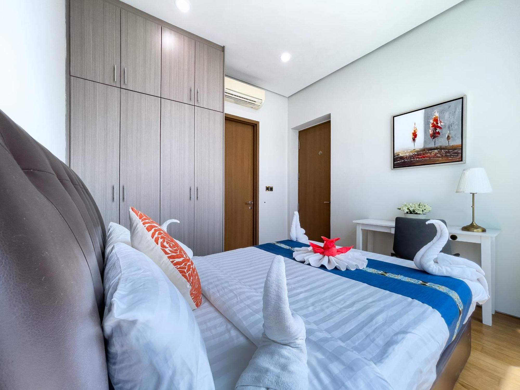 Soho Suites Klcc By Rest Куала-Лумпур Экстерьер фото