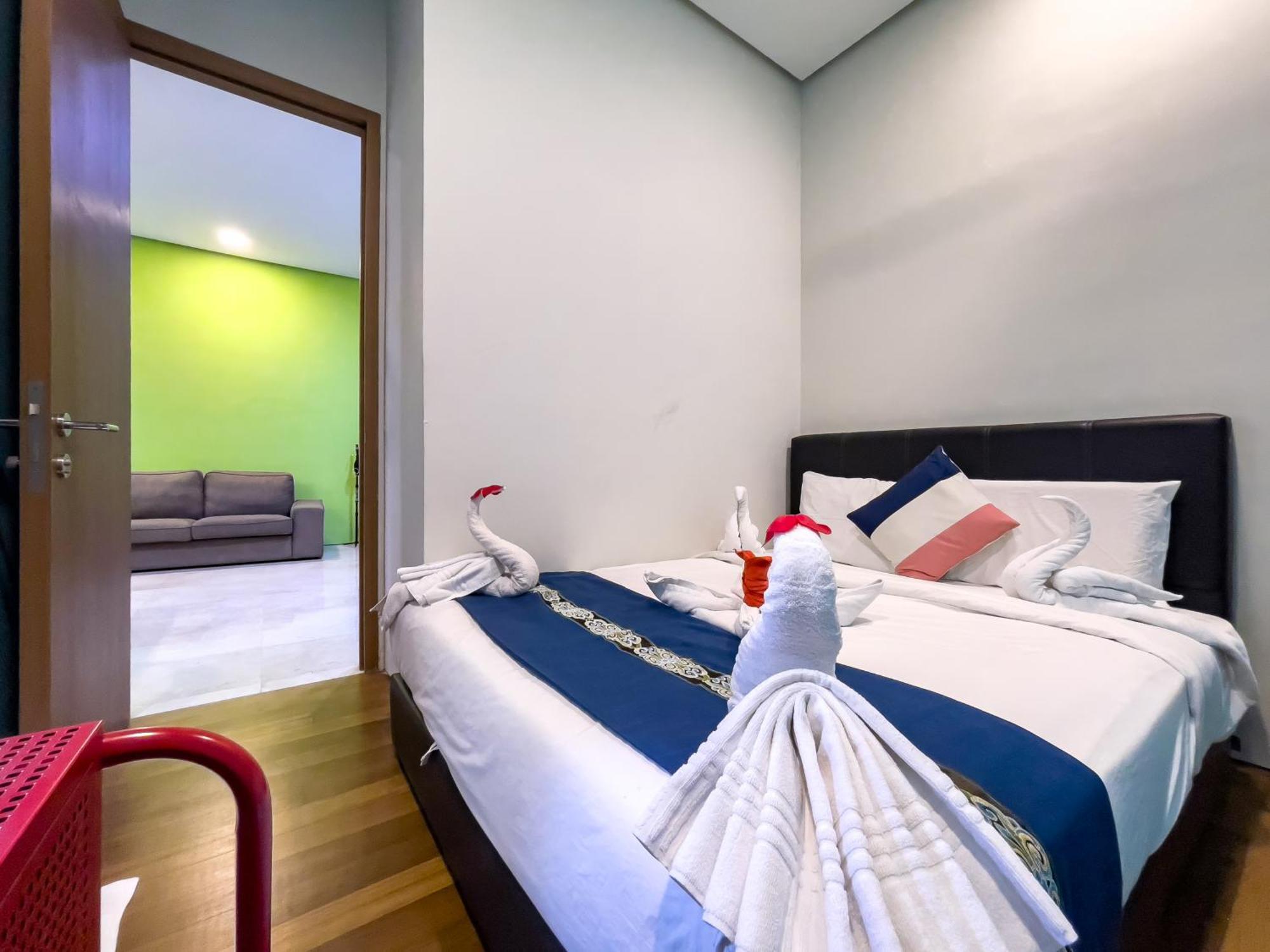 Soho Suites Klcc By Rest Куала-Лумпур Экстерьер фото